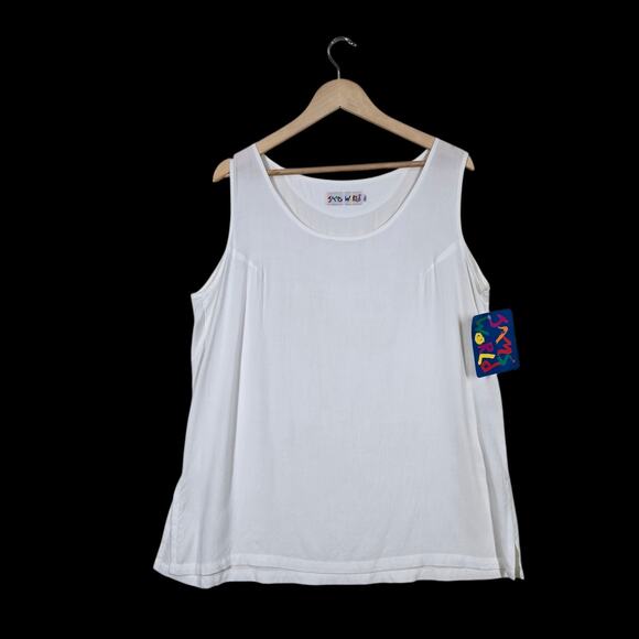 Jams World Tops - Jams World Tank Top sz XL White Sleeveless Side Slits